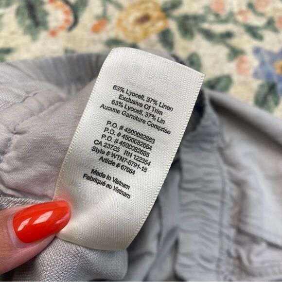 Aritzia Wilfred Free Gray Linen Blend Shorts Size Medium - Picture 5 of 5